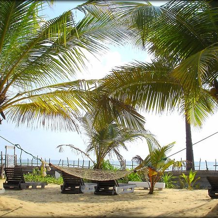 Stardust Beach Hotel Arugam Bay Exterior foto