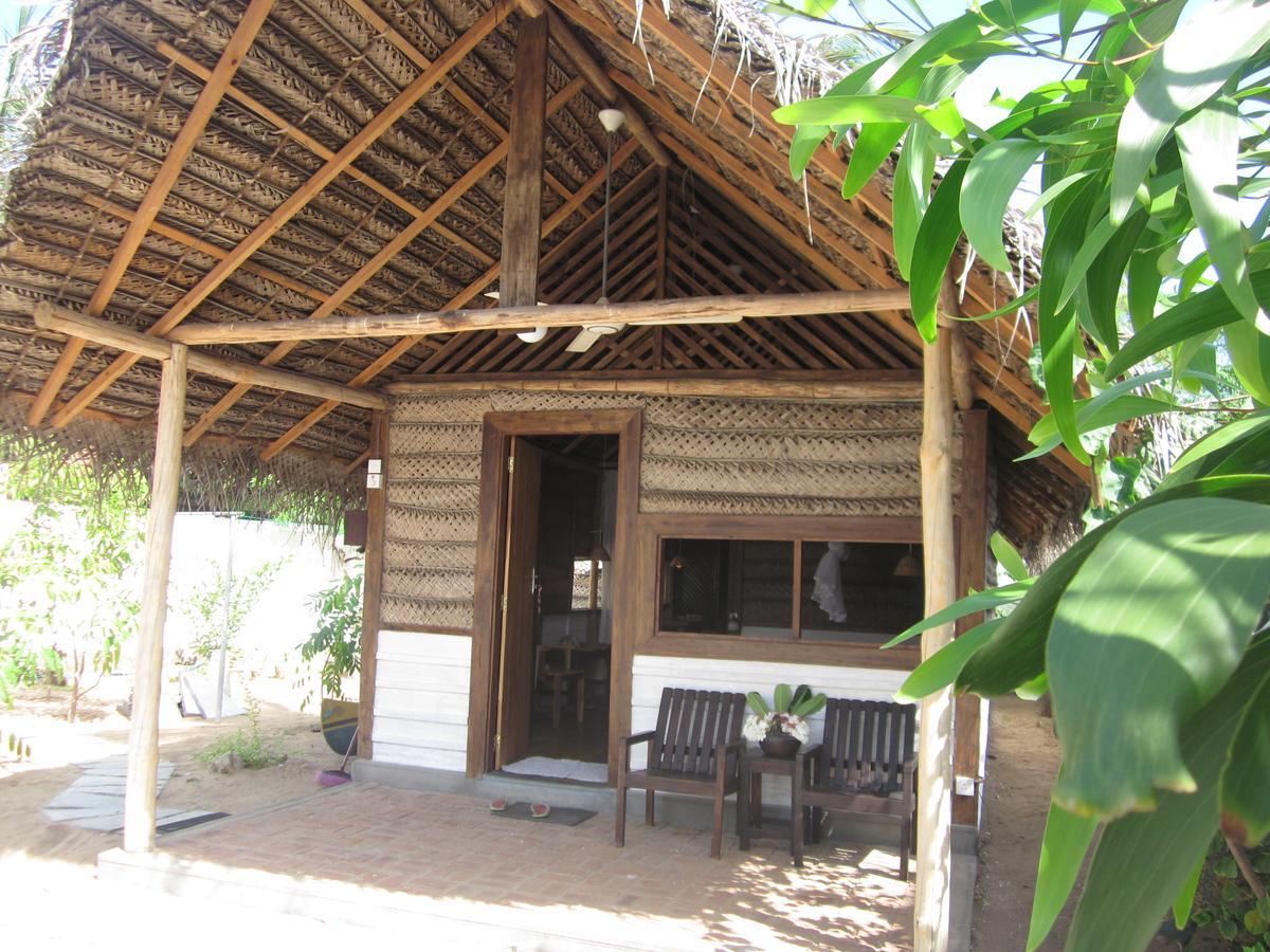 Stardust Beach Hotel Arugam Bay Exterior foto